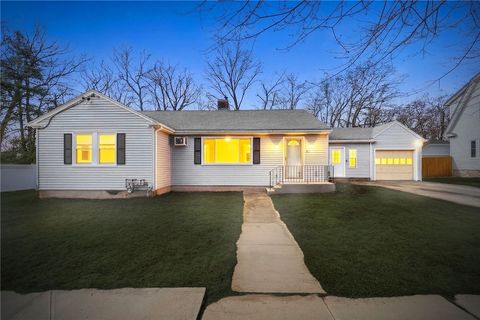 41 Summit Avenue North Smithfield RI 02896