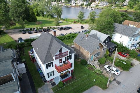 19 Remington Street Warwick RI 02888