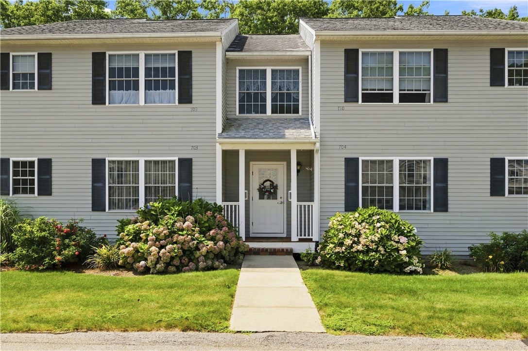 720 Putnam Pike 704