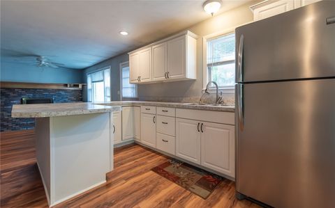 2 Raymond Street North Smithfield RI 02896