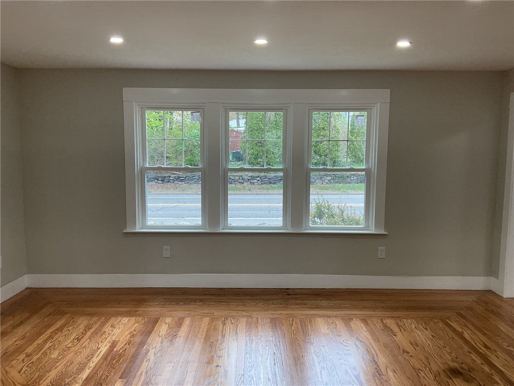 4196 Post Road