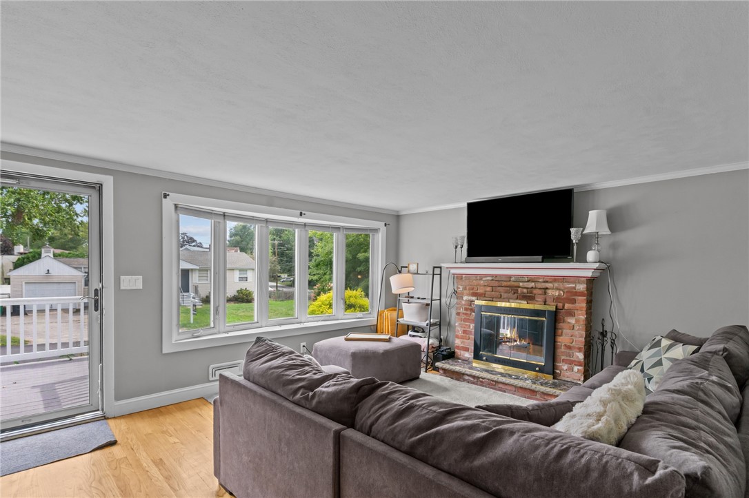 161 North Country Club Drive