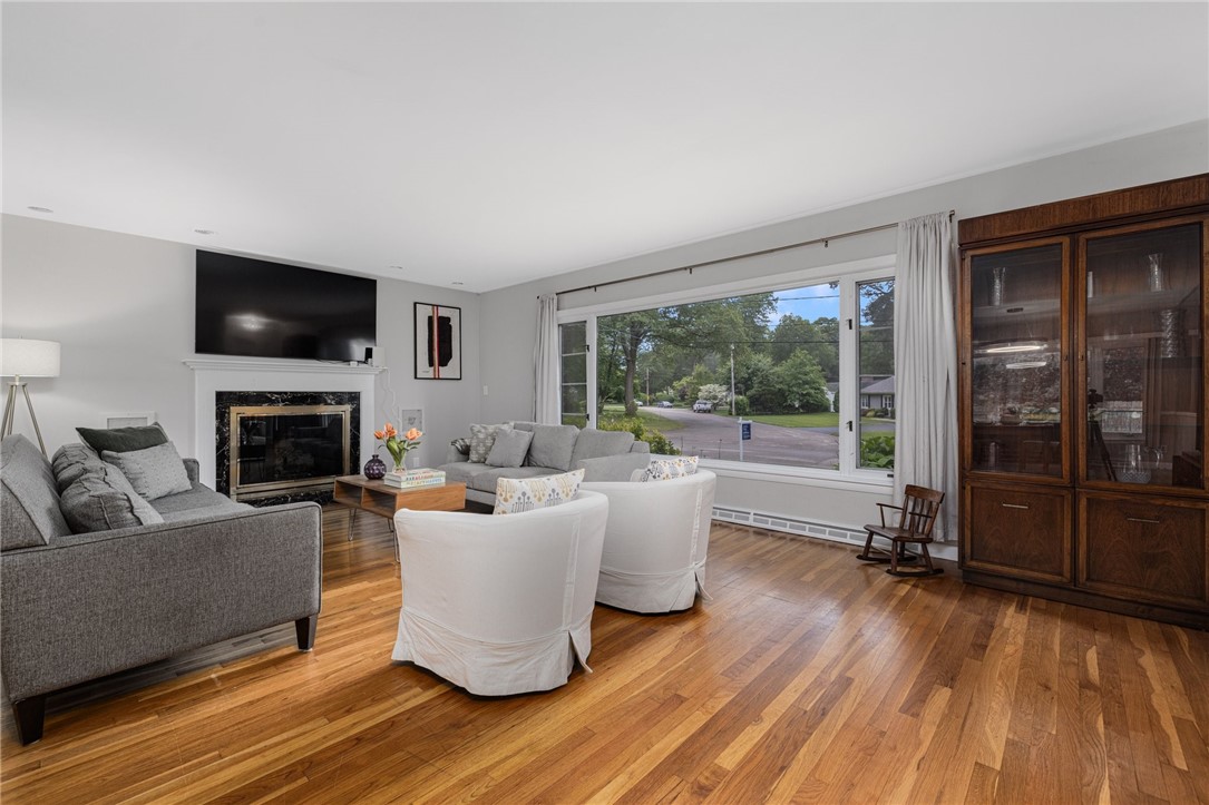 14 Twin Oak Drive