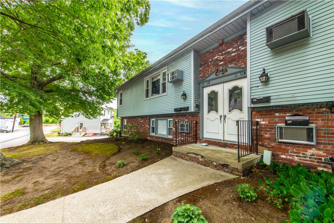 34 Capuano Avenue A