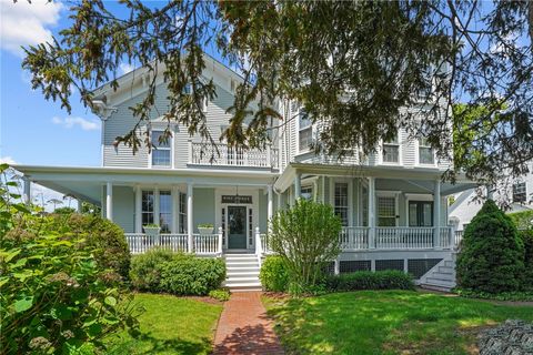 32 Catherine Street A Newport RI 02840