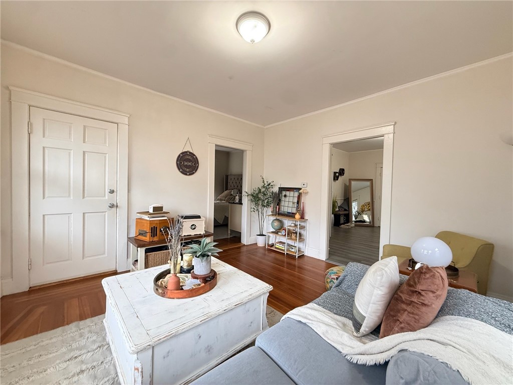 32 Richter Street 34