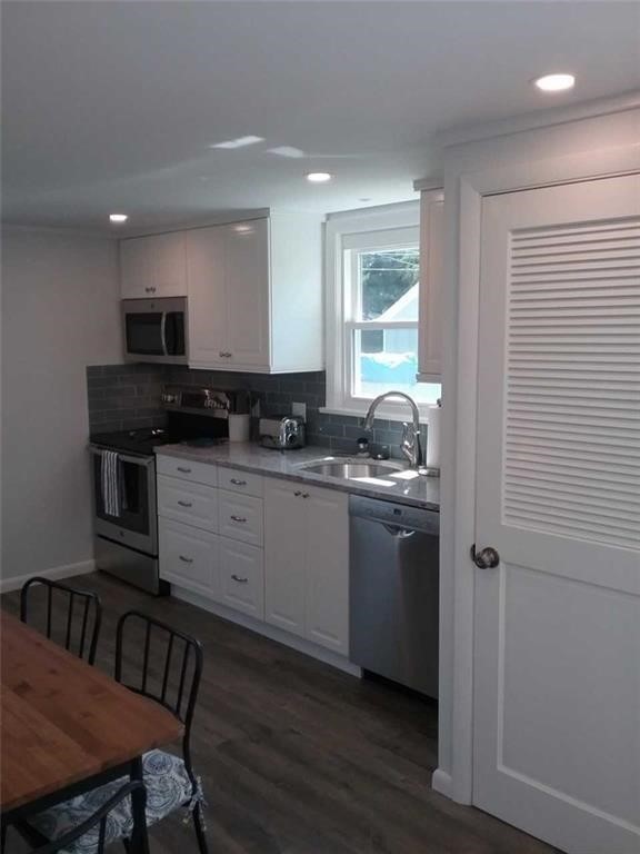 97 Center Avenue