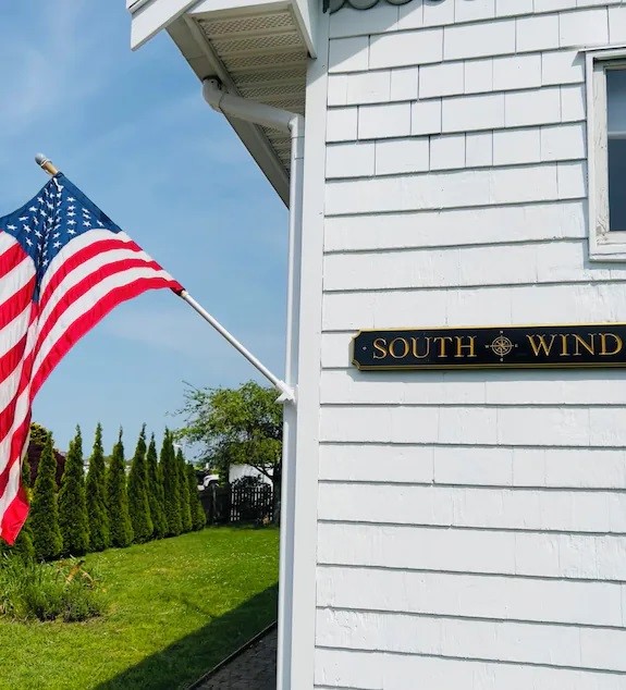 South Kingstown, Rhode Island 02879, United States, 3 Bedrooms Bedrooms, ,2 BathroomsBathrooms,Residential,Active,167792