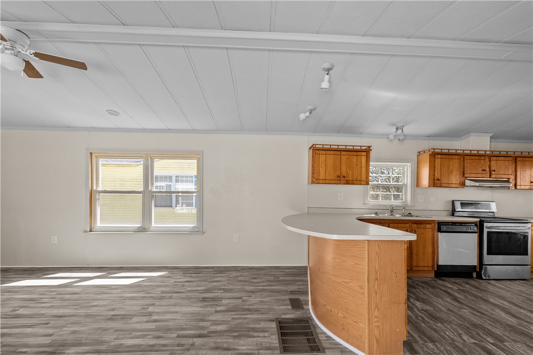 92 Bayview Parkway