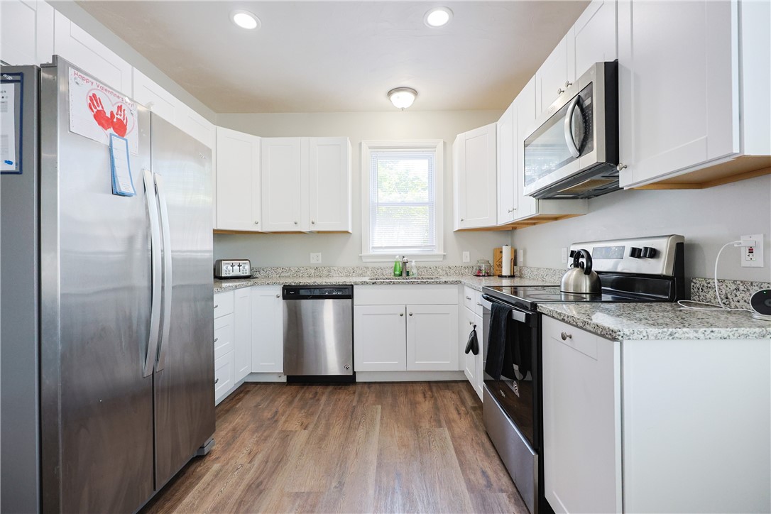 Johnston, Rhode Island 02919, United States, 4 Bedrooms Bedrooms, ,2 BathroomsBathrooms,Residential,Active,185026