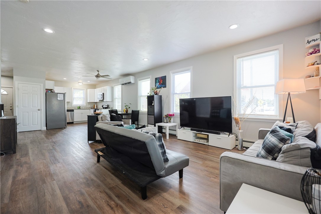 Johnston, Rhode Island 02919, United States, 4 Bedrooms Bedrooms, ,2 BathroomsBathrooms,Residential,Active,185026