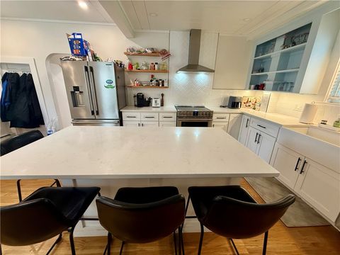 31 Slocum Street Newport RI 02840