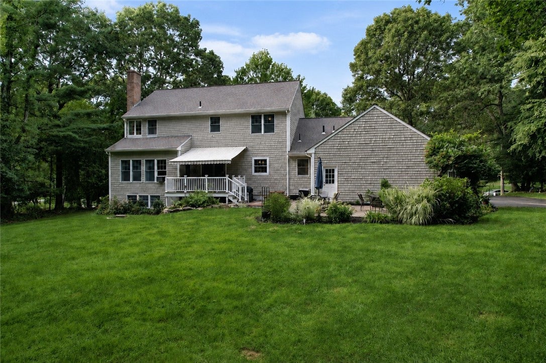 109 Woodridge Drive