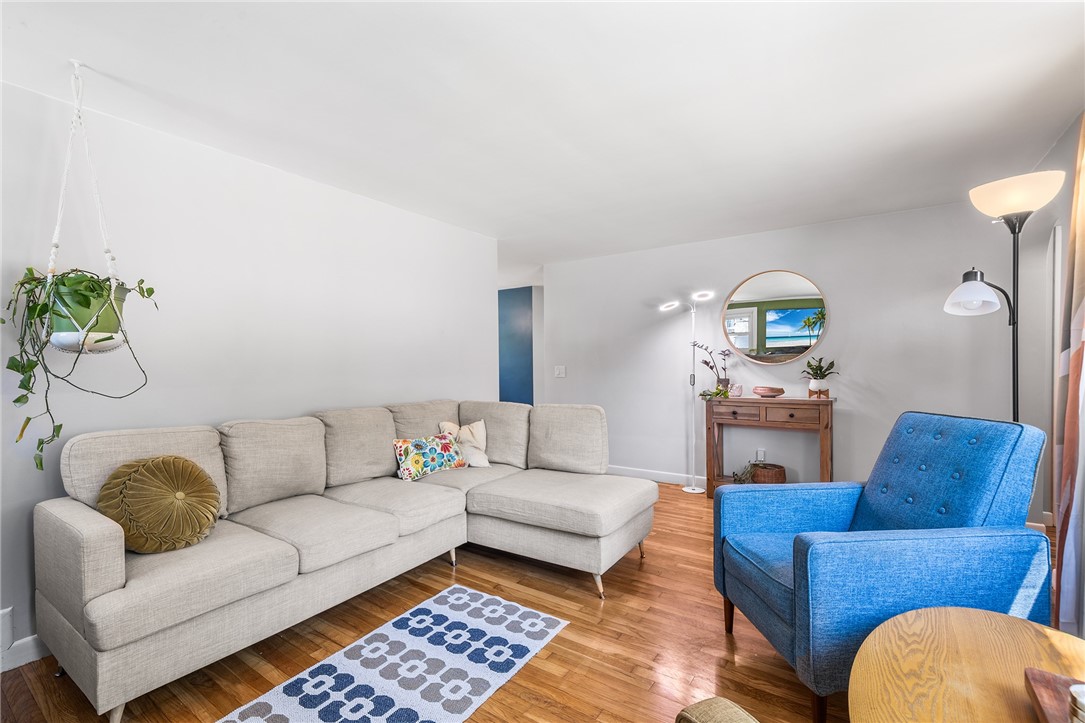 10 Craigie Street
