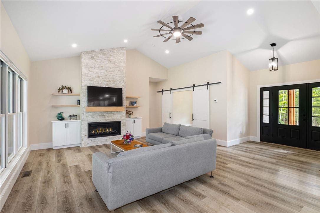 1332 South Road