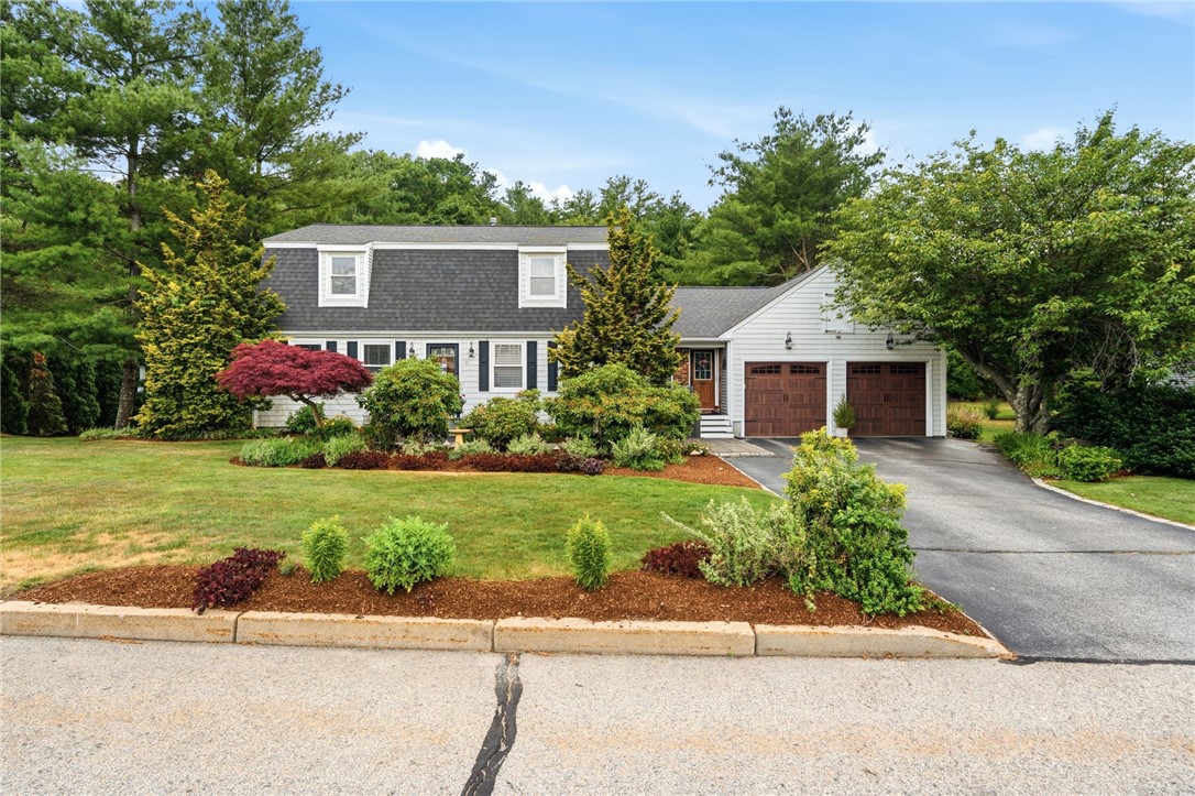 8 Pineridge Drive