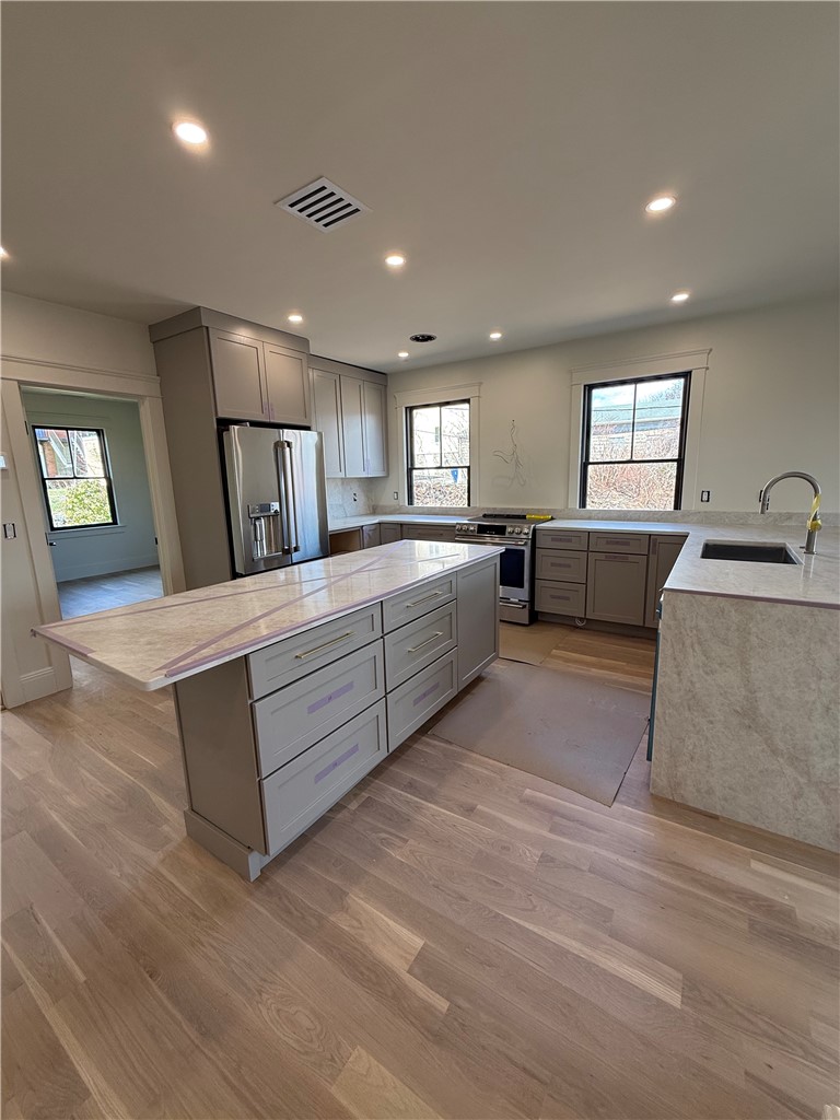 75 Marlborough Street