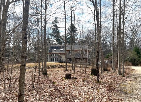 402 Weaver Hill Road West Greenwich RI 02817