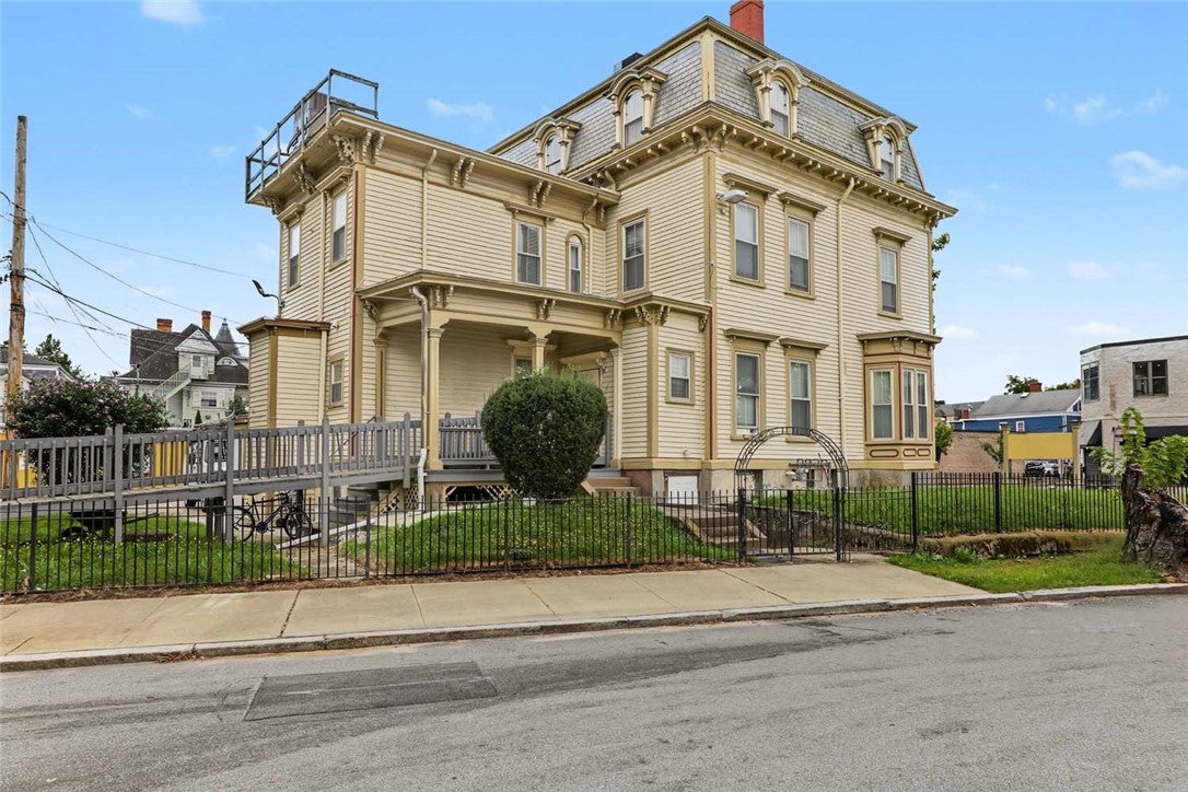 550 Broad Street 3 568