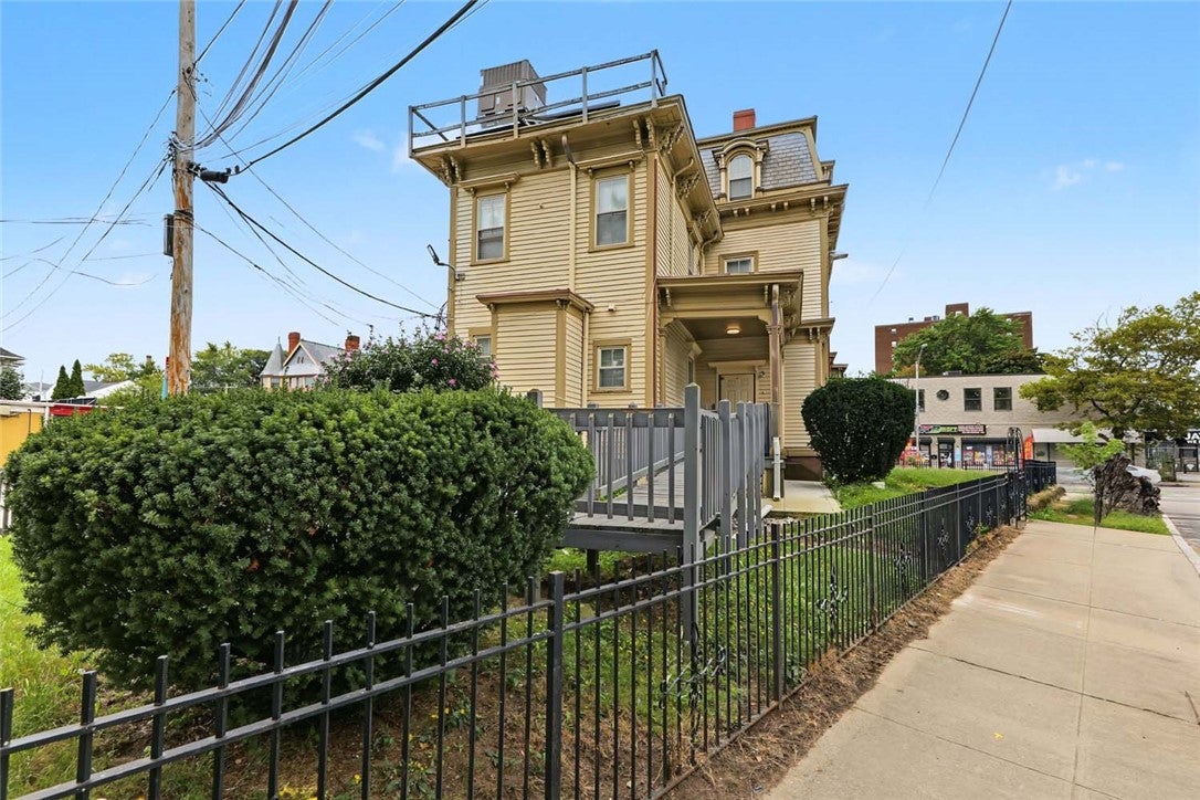 550 Broad Street 3 568