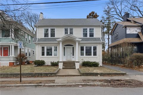 104 Woodbine Street Providence RI 02906