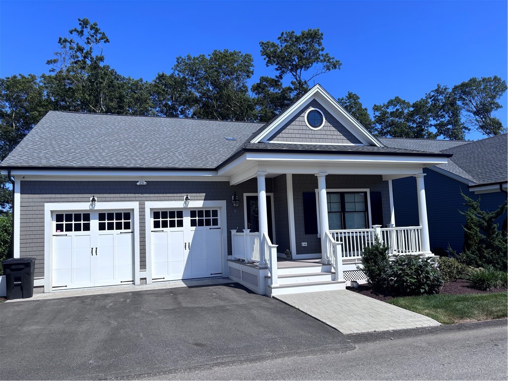 Coventry, Rhode Island 02816, United States, 3 Bedrooms Bedrooms, ,3 BathroomsBathrooms,Residential,Pending,179035