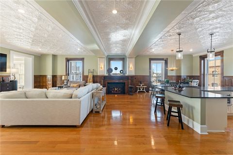 423 Hope Street C Bristol RI 02809