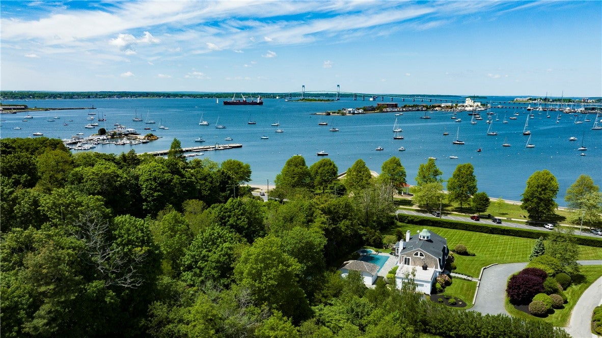 1 Harborview Drive