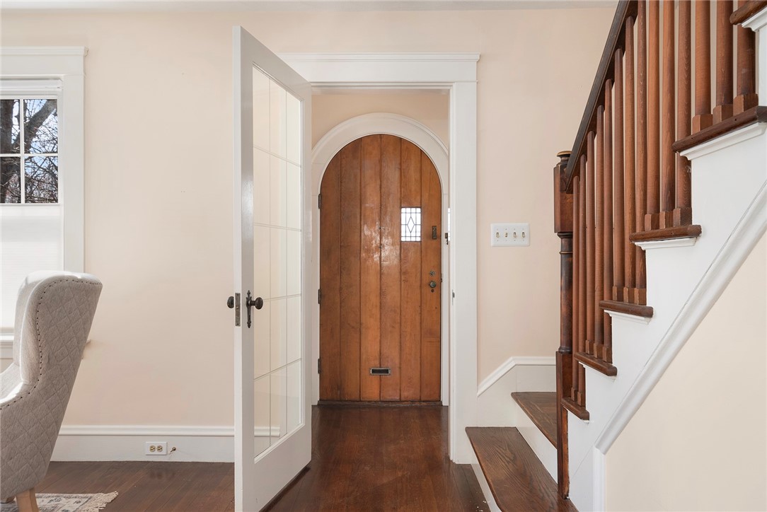 8 Druid Road