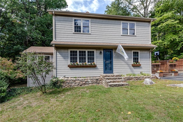 20 WHIPPLE RD, SMITHFIELD, RI 02917 - Image 40be2e2b586ad4cf14e770188f2aa015/649787478