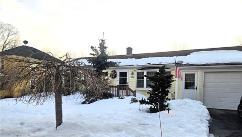 402 Main Street Scituate RI 02823