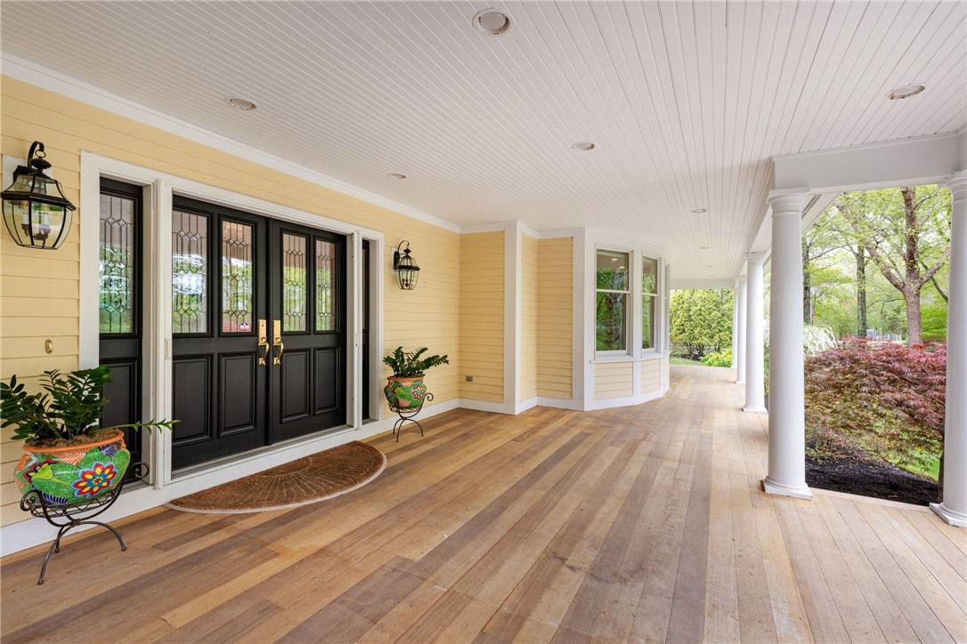180 Ten Rod Road