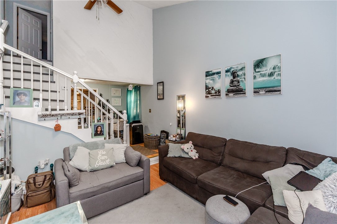 28 Dante Avenue
