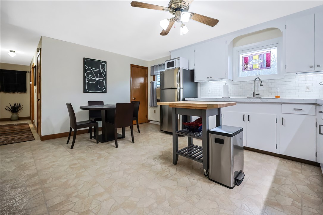 Woonsocket, Rhode Island 02895, United States, 3 Bedrooms Bedrooms, ,1 BathroomBathrooms,Residential,Pending,100911