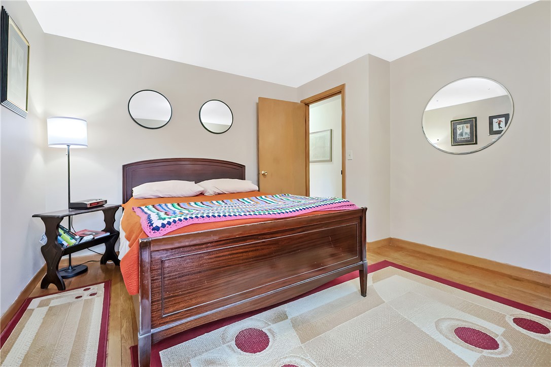 Woonsocket, Rhode Island 02895, United States, 3 Bedrooms Bedrooms, ,1 BathroomBathrooms,Residential,Pending,100911