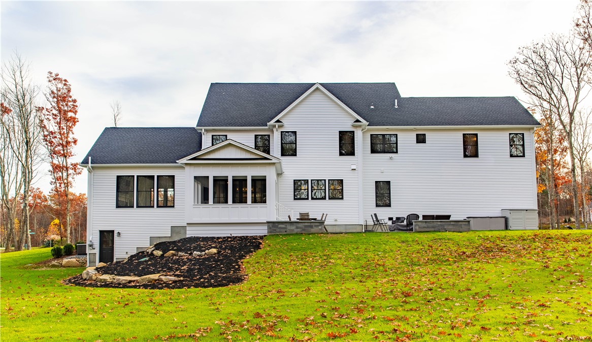4 Amore Lane