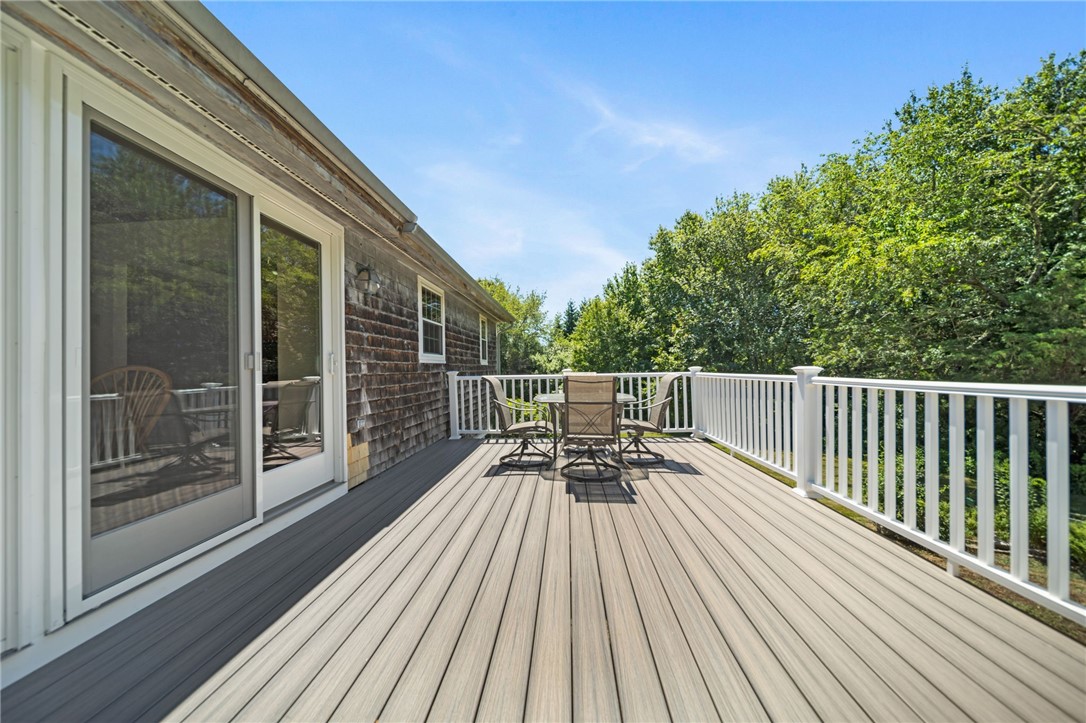 Charlestown, Rhode Island 02813, United States, 3 Bedrooms Bedrooms, ,2 BathroomsBathrooms,Residential,Pending,180689