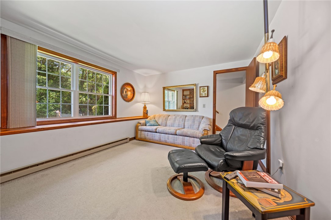 Charlestown, Rhode Island 02813, United States, 3 Bedrooms Bedrooms, ,2 BathroomsBathrooms,Residential,Pending,180689