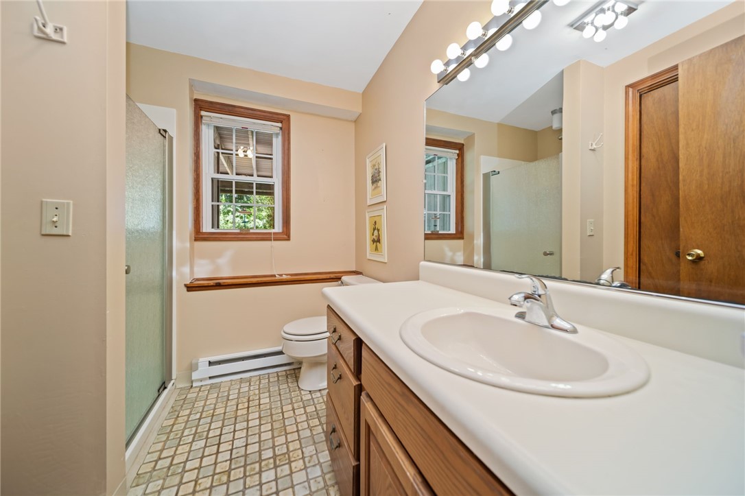 Charlestown, Rhode Island 02813, United States, 3 Bedrooms Bedrooms, ,2 BathroomsBathrooms,Residential,Pending,180689