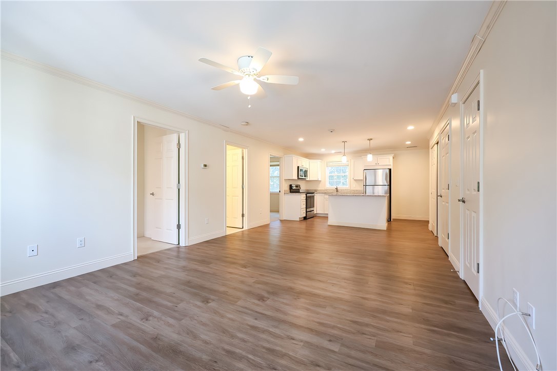 60 Bay Spring Avenue A5