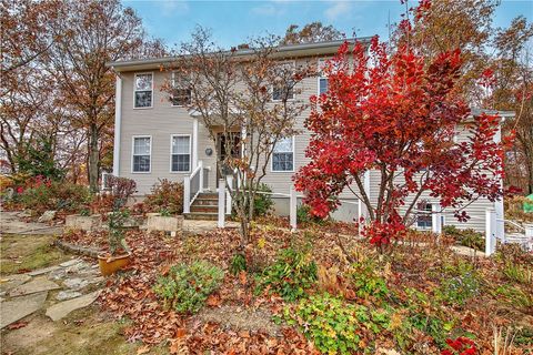 10 Ferrer Road Johnston RI 02919