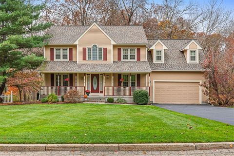 11 Southbury Road Cumberland RI 02864