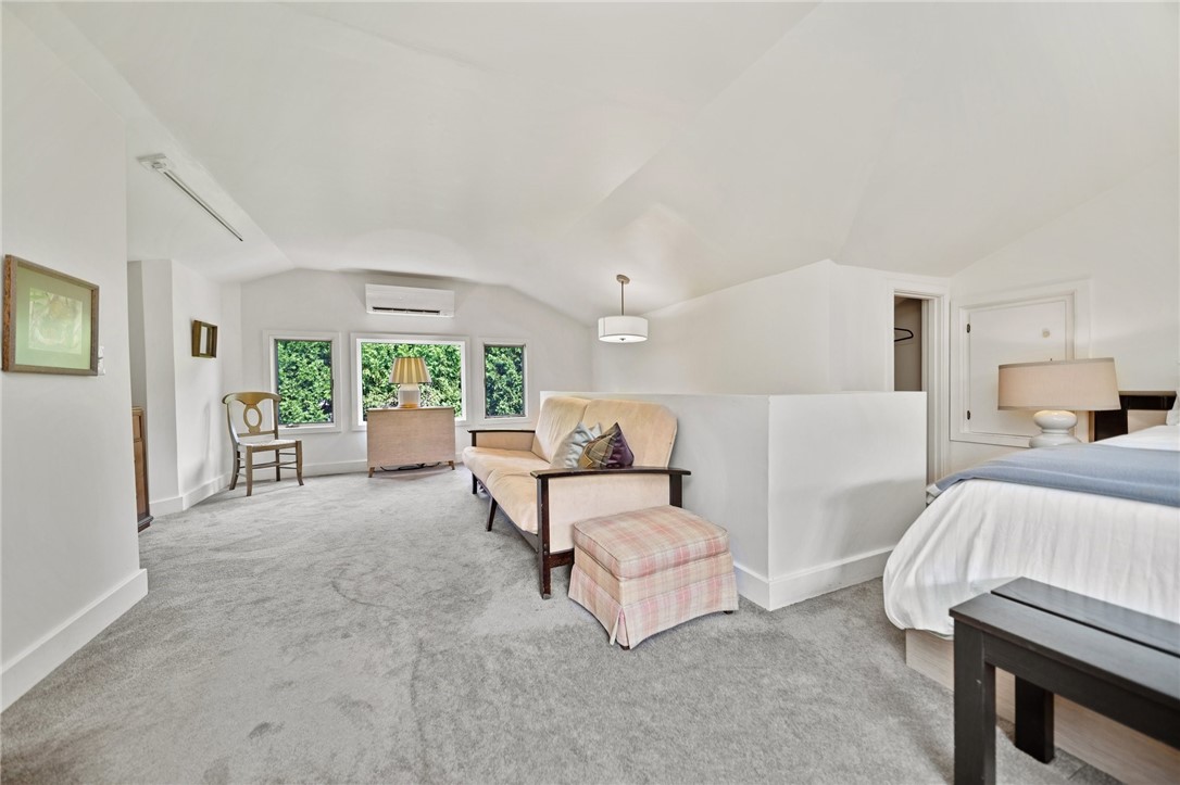 Westerly, Rhode Island 02891, United States, 3 Bedrooms Bedrooms, ,4 BathroomsBathrooms,Residential,Active,153053