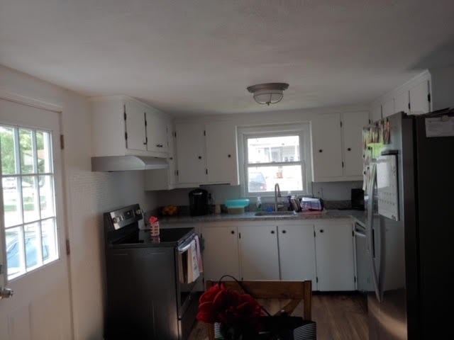 Photo 9 of 36 of 95 Hunts Avenue house