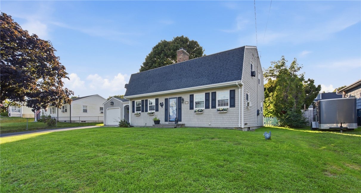 11 Linda Avenue