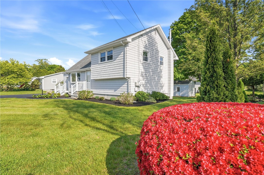 14 Meadow Lark Drive