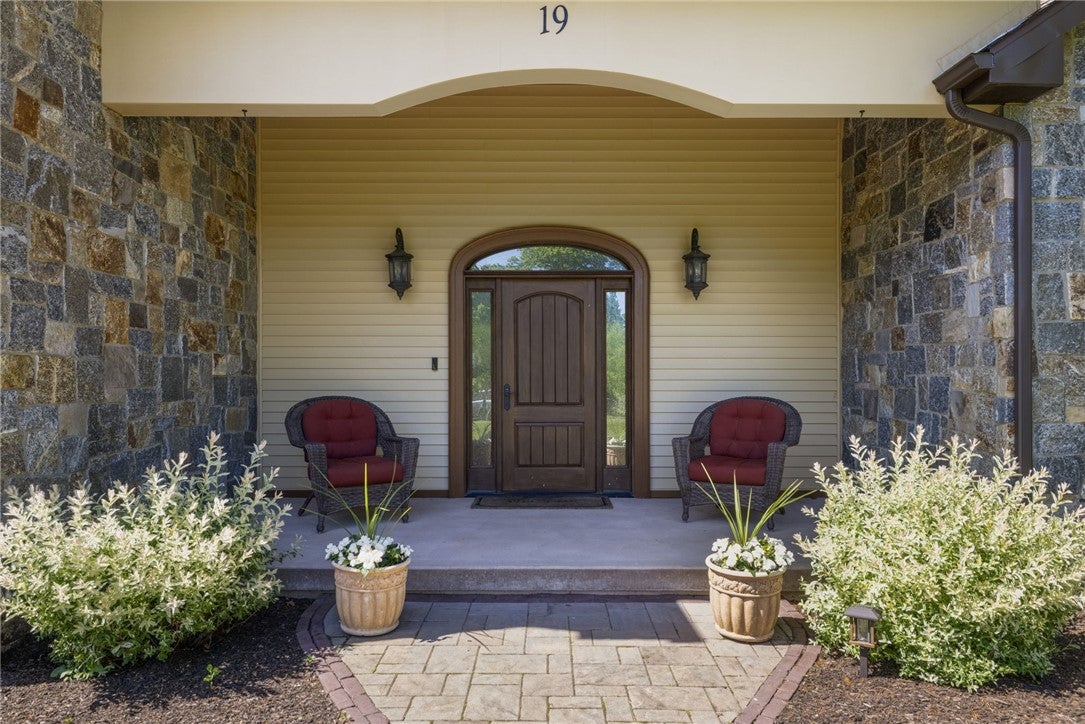 19 Blacksburt Court