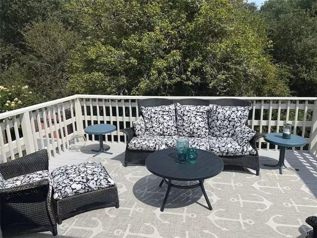 16 Pleasant View Drive