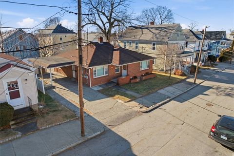 36 Auburn Street Pawtucket RI 02860