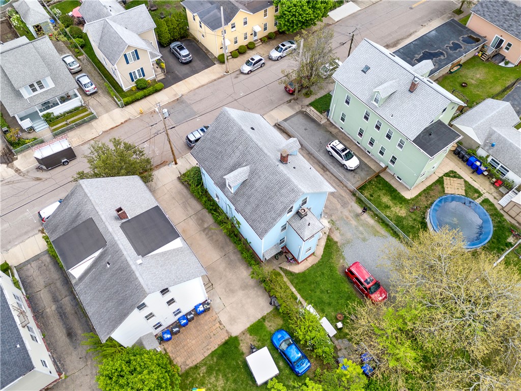 23 25 Young Street